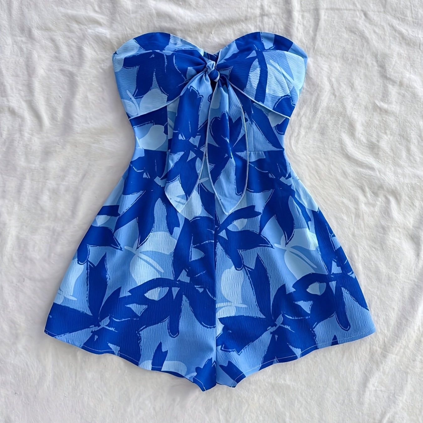 Dam Playsuit Strandstil med Axelbandslös Söt Hjärtringning och Blommigt Mönster