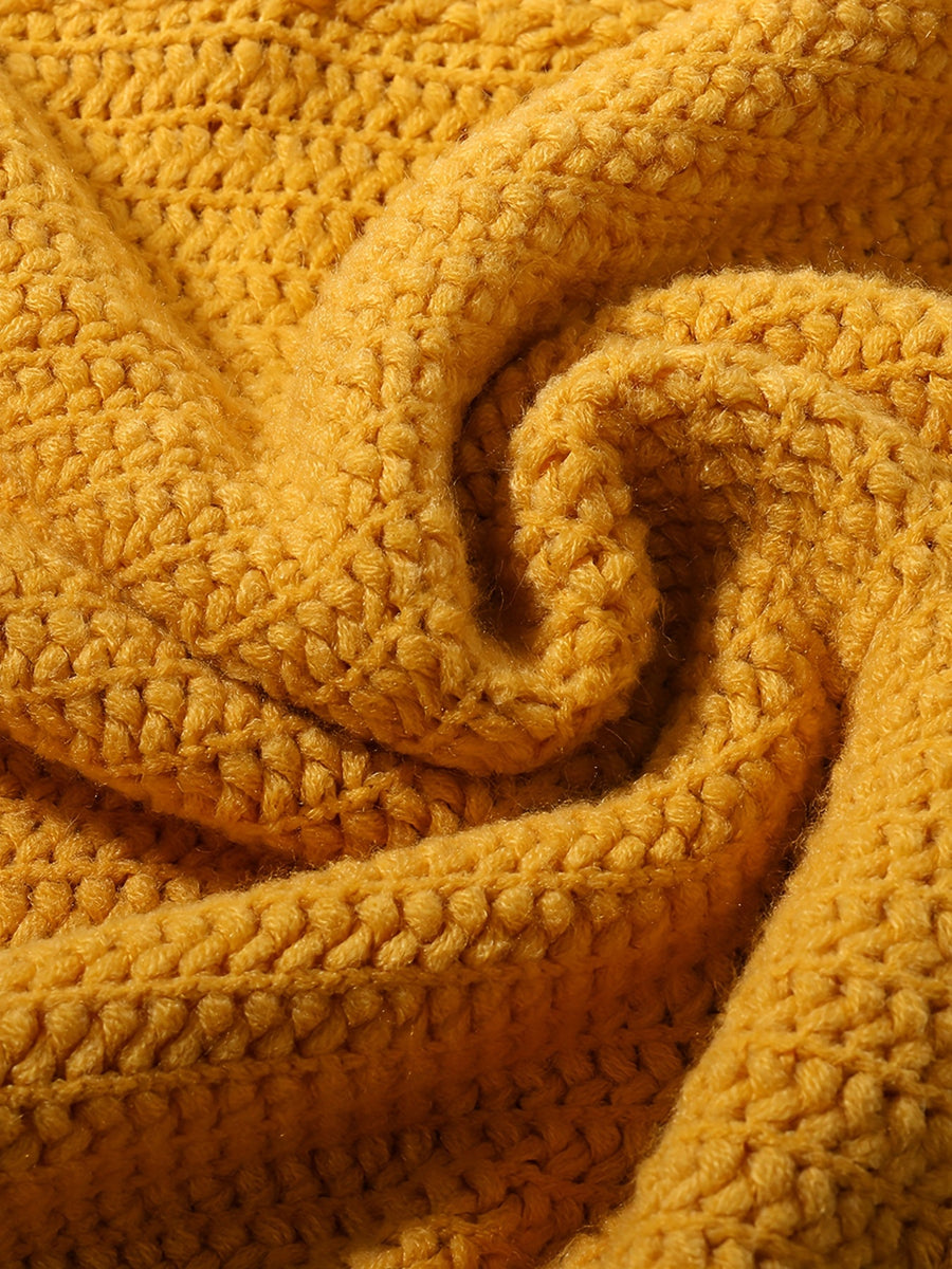 Stickad Poncho med Fransar och Knappar, V-ringning, Flera Färger
