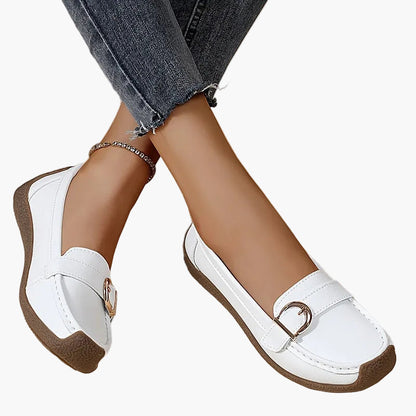 Damloafers med elegant spänne – Bekväma och stilrena vardagsskor för kvinnor