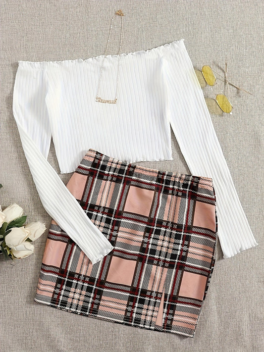 Damset – Elegant Off Shoulder Top och Rutig Kjol – Perfekt för Vår och Sommar