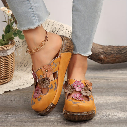 Damskor kilklack slip-in bohemisk vardagsstil med blommor och fjärilar