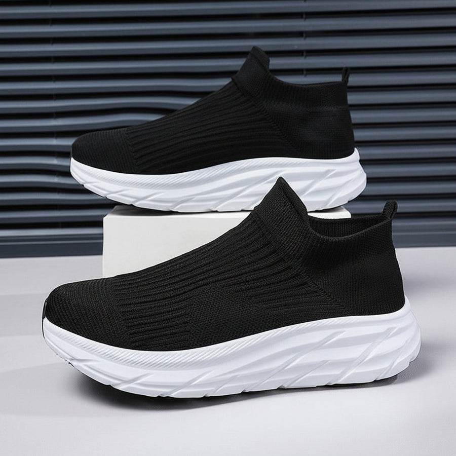 Strumpsneakers med stickad ovandel och tjock sula för komfort