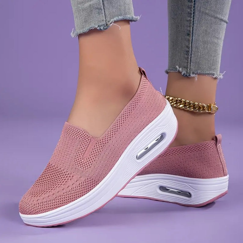 Damskor slip-on sneakers för komfort och vardag – ergonomisk design och stödjande sula