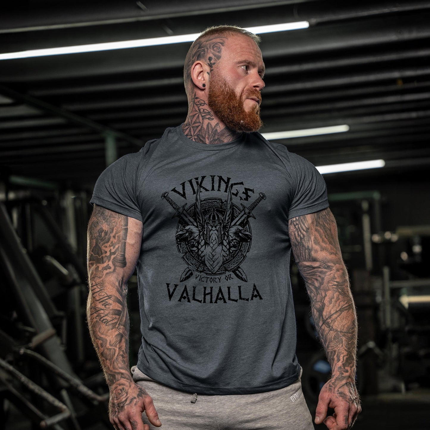 Herr T-shirt Vikingstil – Victory or Valhalla, Skandinavisk Mytologi, Streetwear