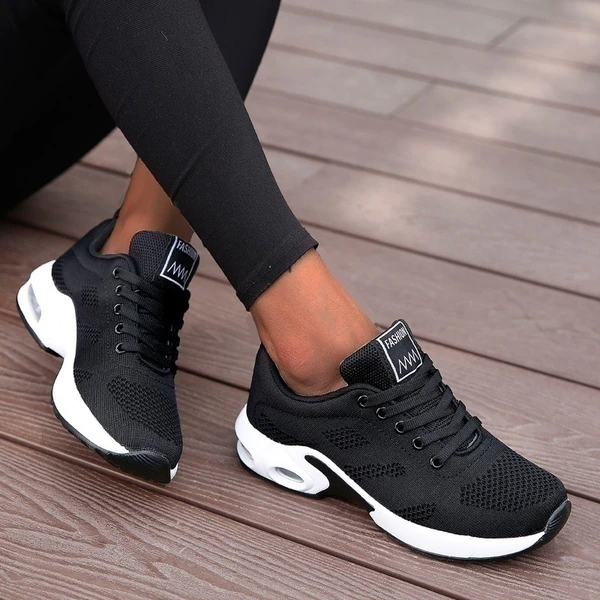 Dam Sneakers Sportiga Walkers för Aktiv Livsstil och Vardag
